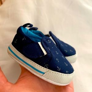 NWT Carters newborn velcro nautical slip on